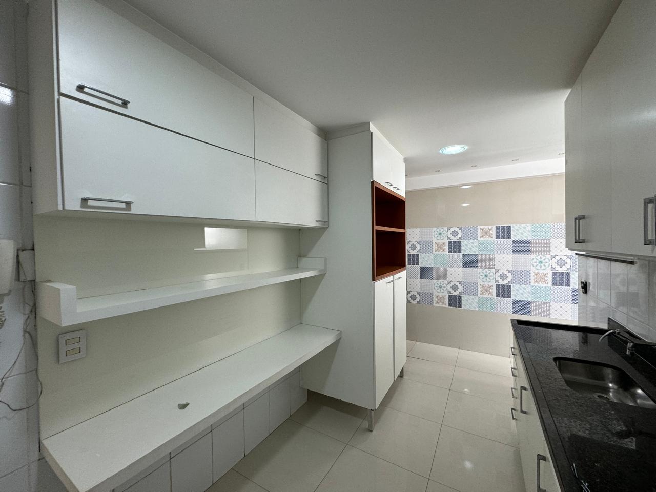 Cobertura Duplex de 03 Quartos com Suítes na Praia da Costa