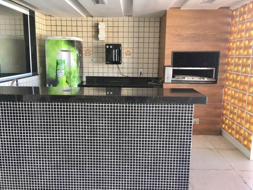 Apartamento de 04 Quartos com 02 Suítes na Praia da Costa 