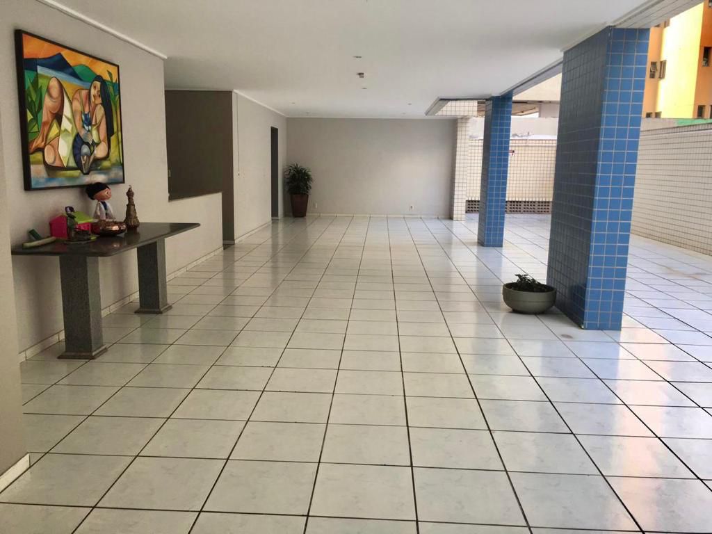 Apartamento de 04 Quartos com 02 Suítes na Praia da Costa 