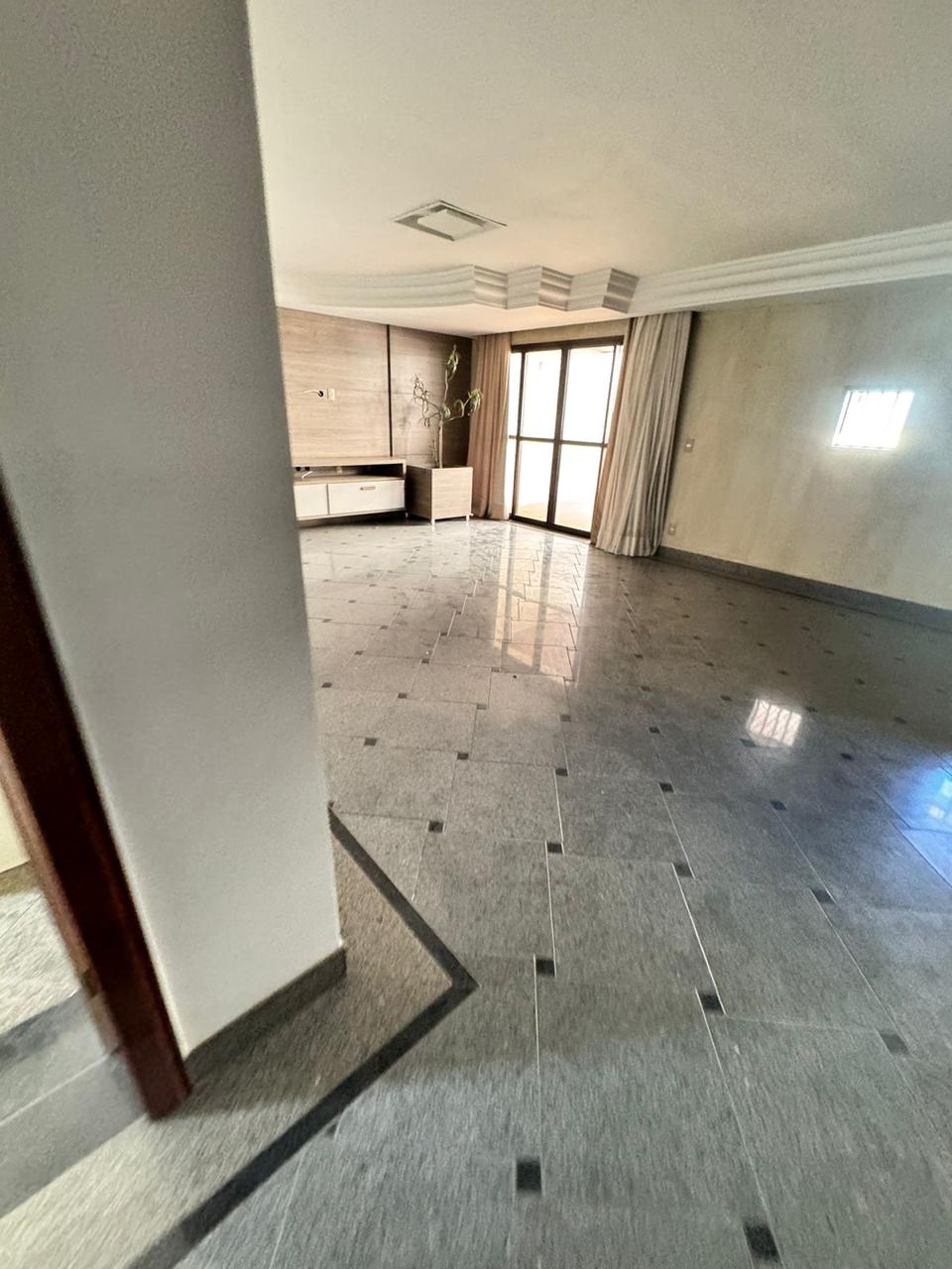 Cobertura Duplex com 04 Suítes na Praia da Costa