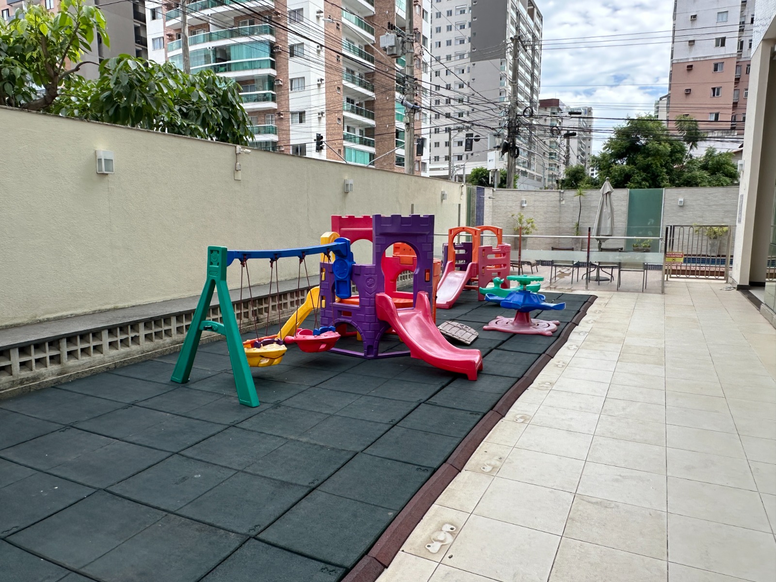 Apartamento de 02 Quartos com Suíte na Praia de Itaparica