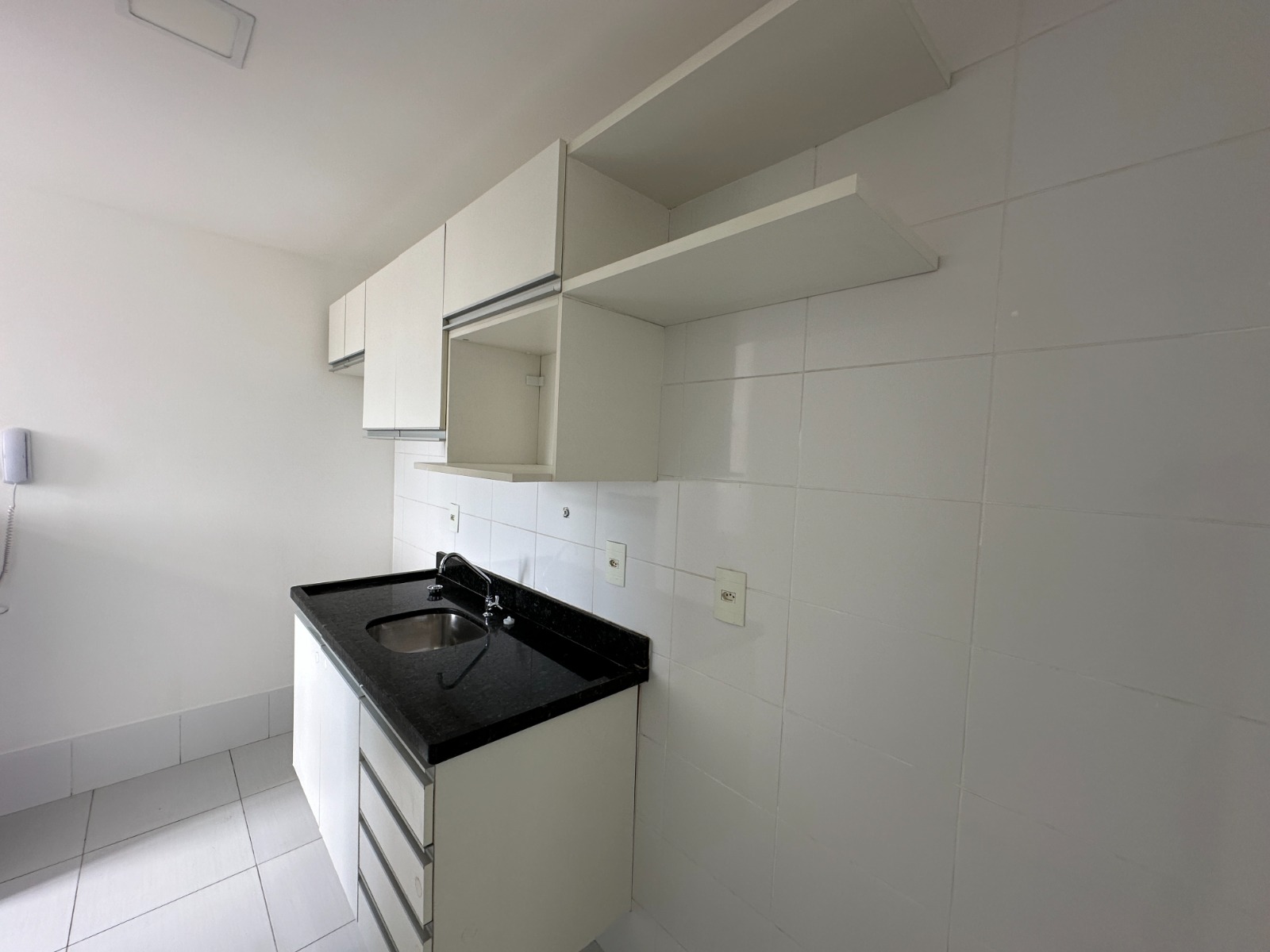 Apartamento de 02 Quartos com Suíte na Praia de Itaparica