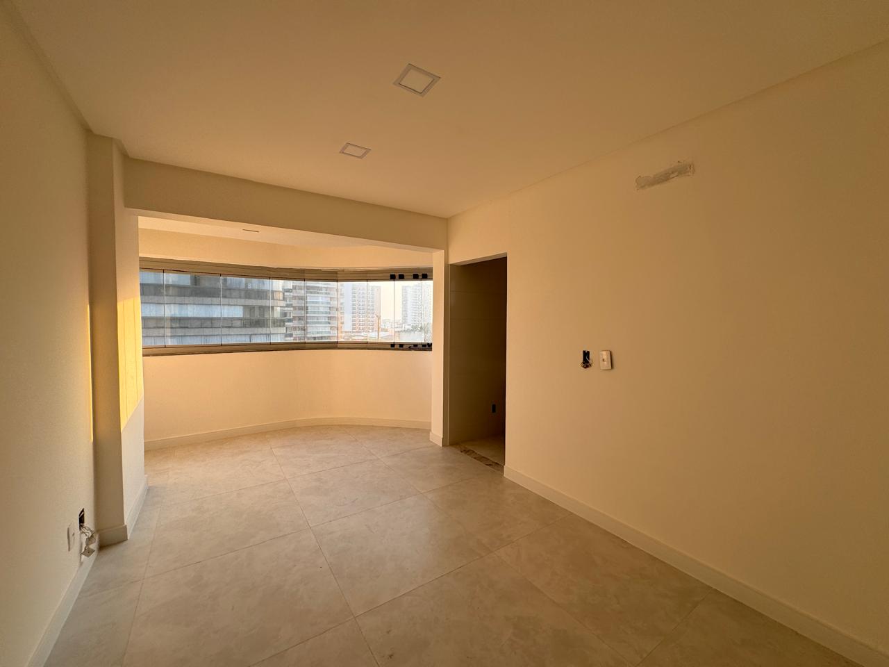 Apartamento de 03 Quartos com 1 Suíte na Praia de Itaparica