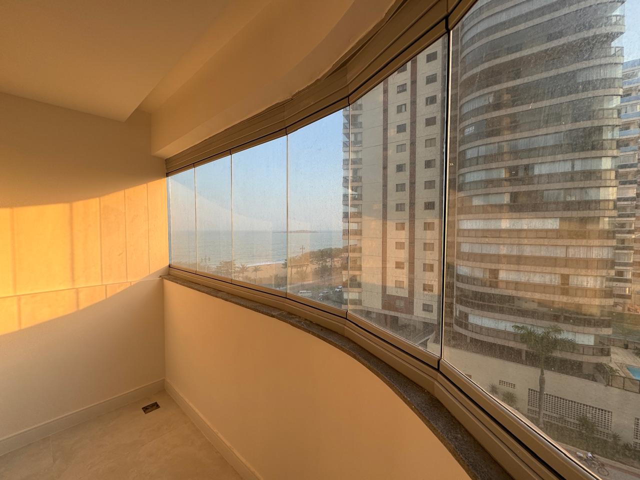 Apartamento de 03 Quartos com 1 Suíte na Praia de Itaparica