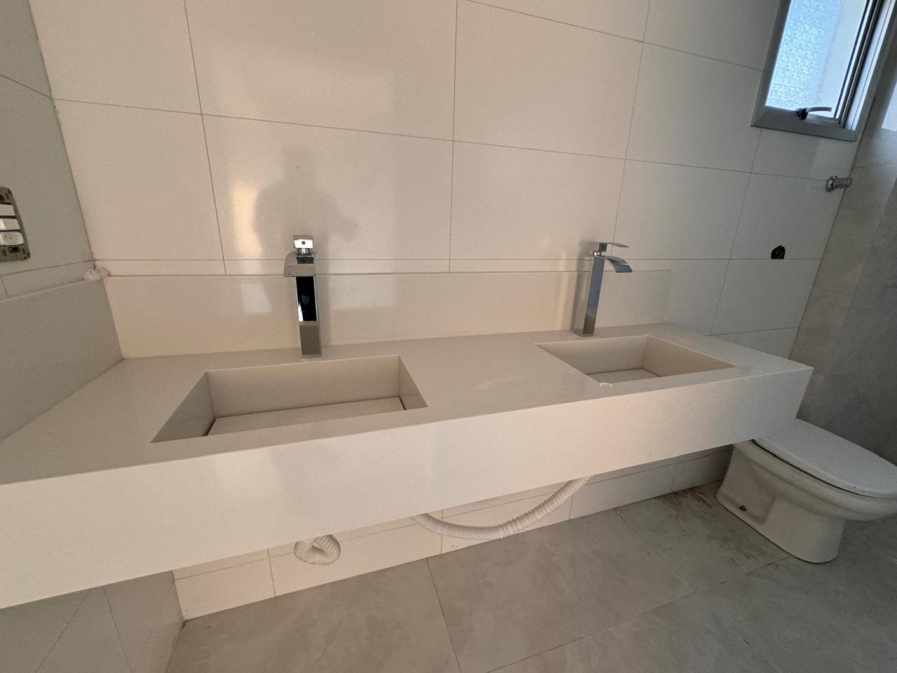 Apartamento de 03 Quartos com 1 Suíte na Praia de Itaparica
