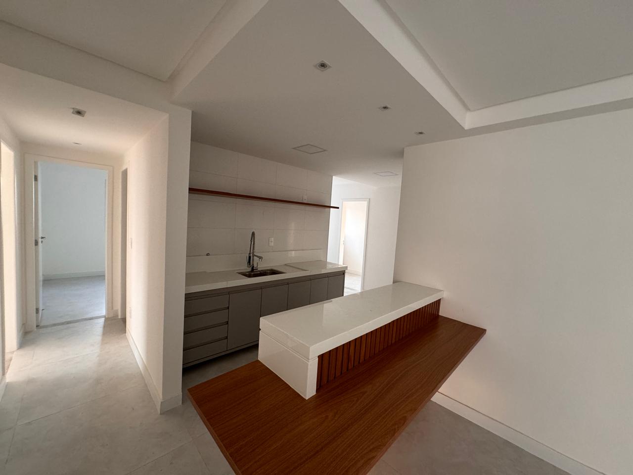 Apartamento de 03 Quartos com 1 Suíte na Praia de Itaparica