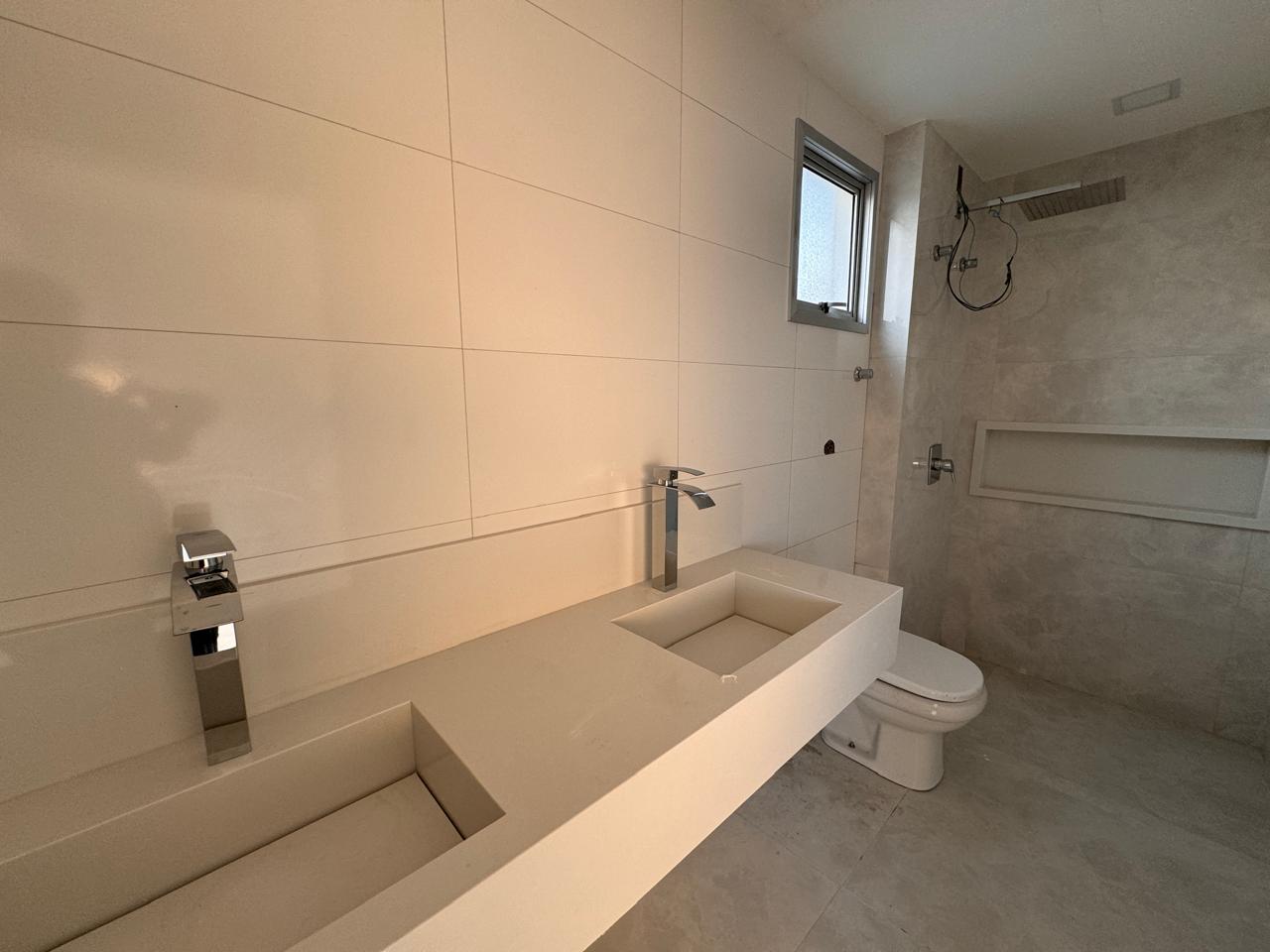 Apartamento de 03 Quartos com 1 Suíte na Praia de Itaparica