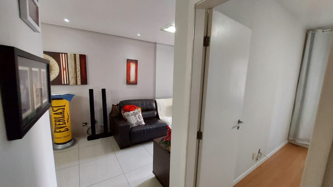 Apartamento de 02 Quartos na Praia da Costa 