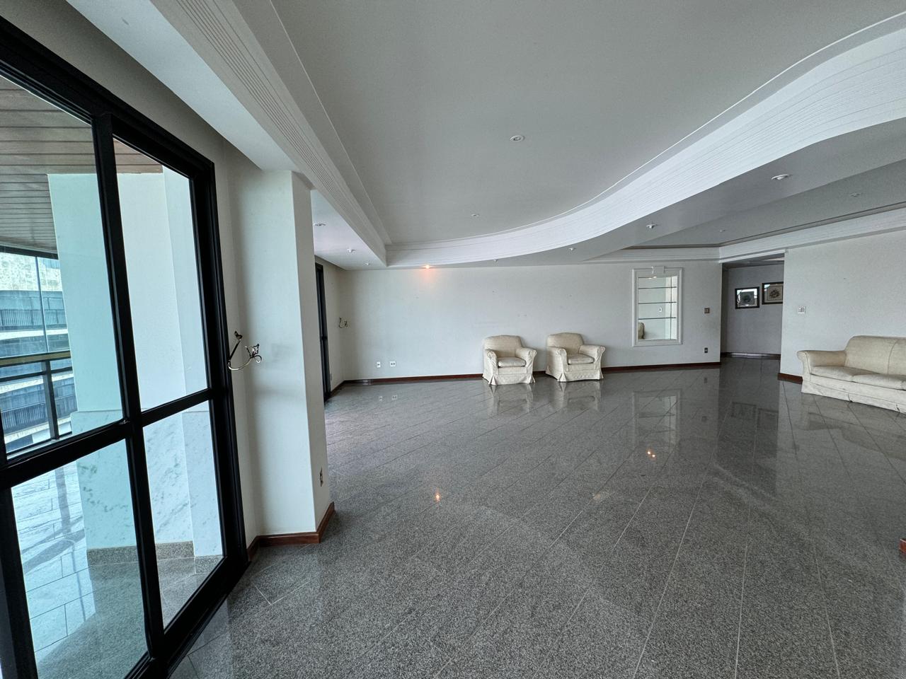Apartamento de 04 Suítes na Praia da Costa
