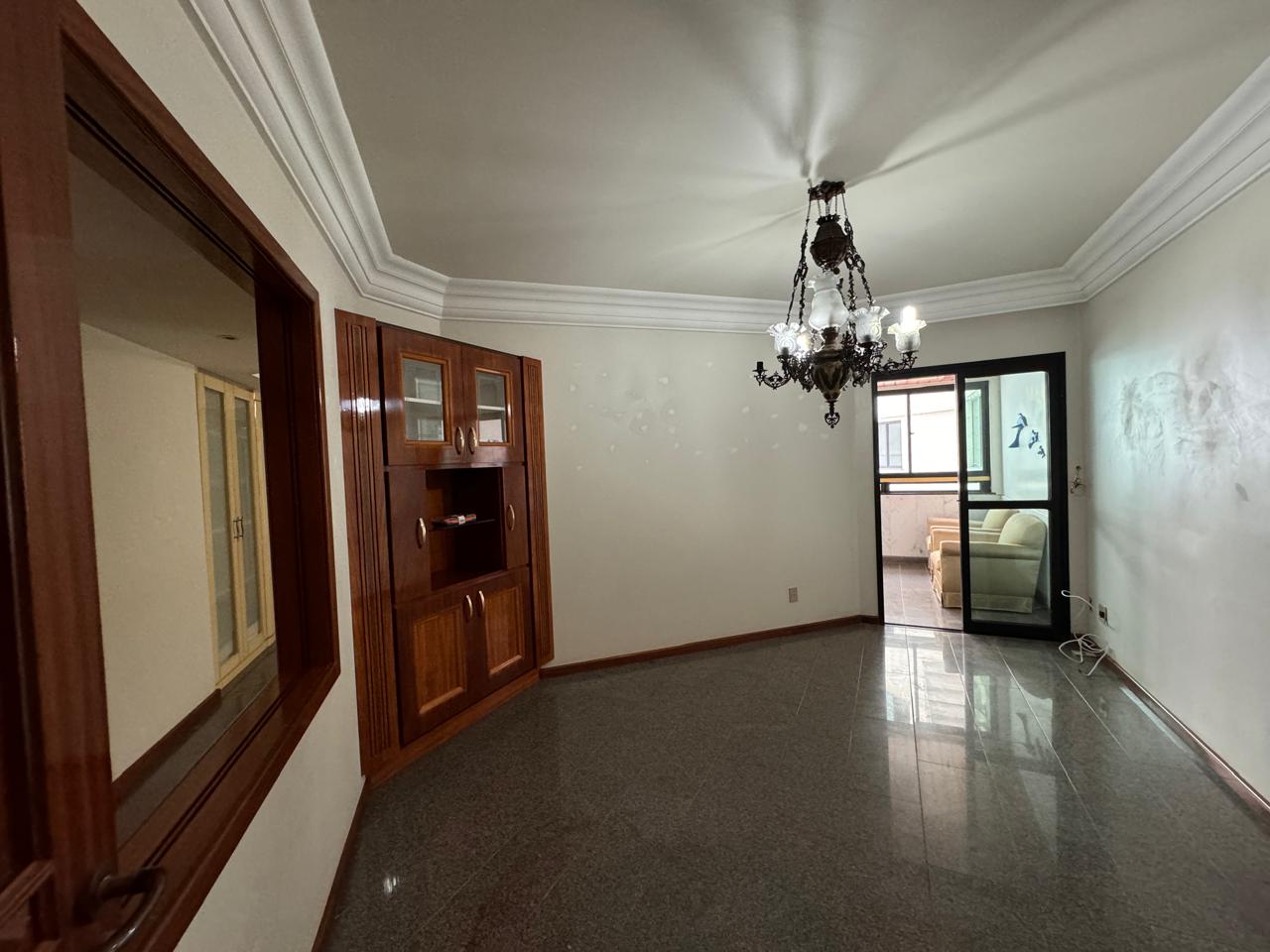 Apartamento de 04 Suítes na Praia da Costa
