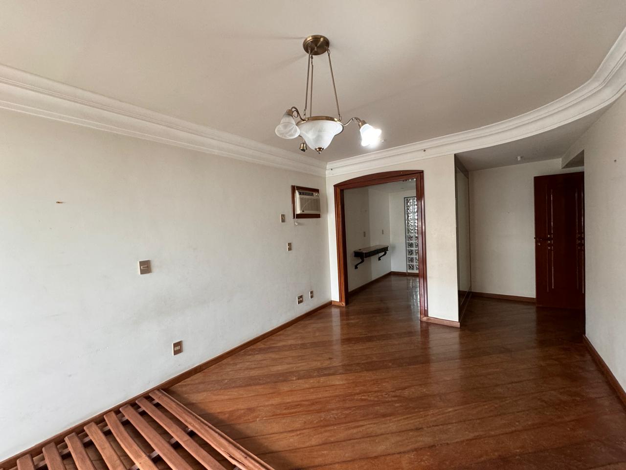 Apartamento de 04 Suítes na Praia da Costa