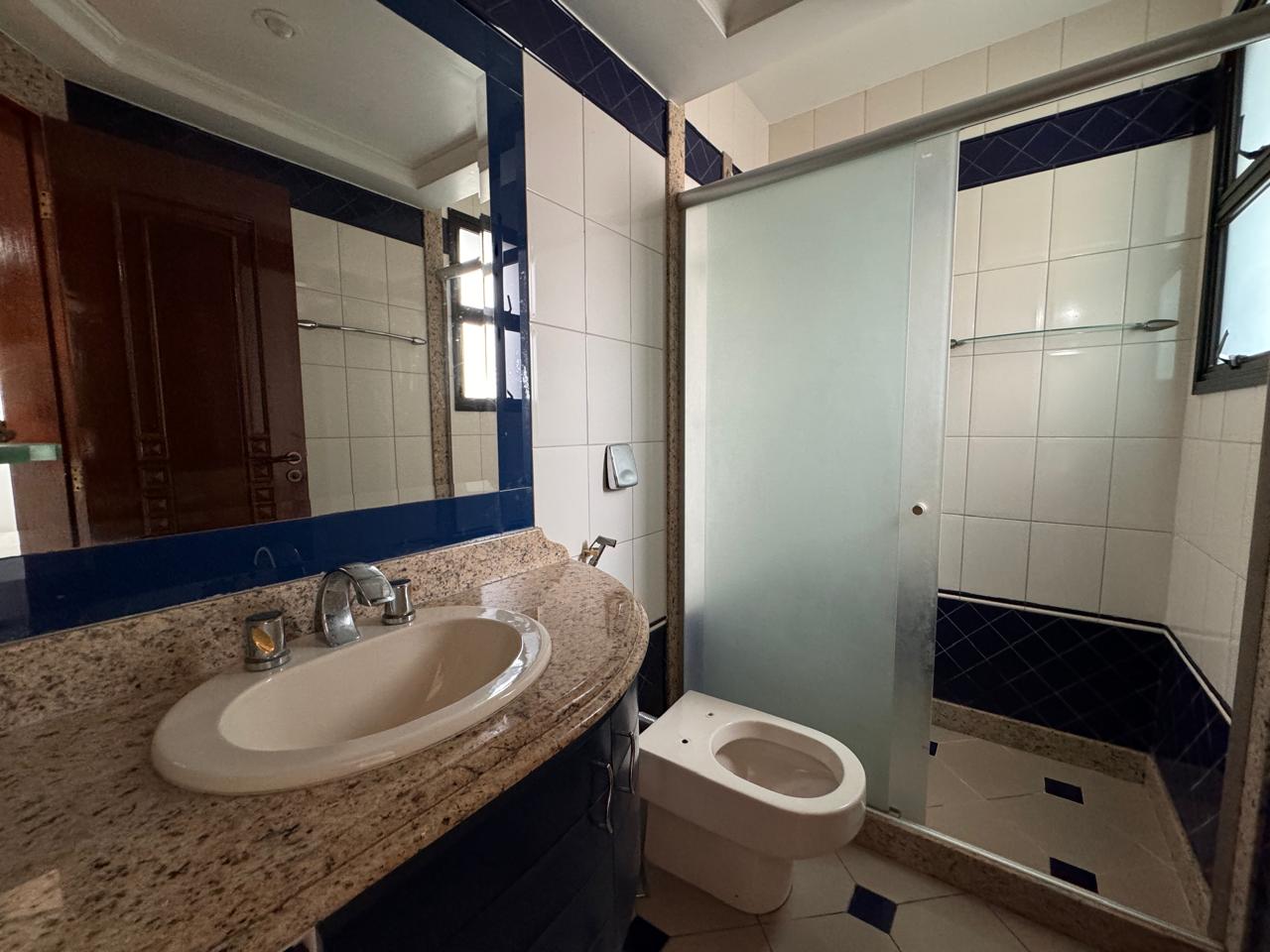 Apartamento de 04 Suítes na Praia da Costa
