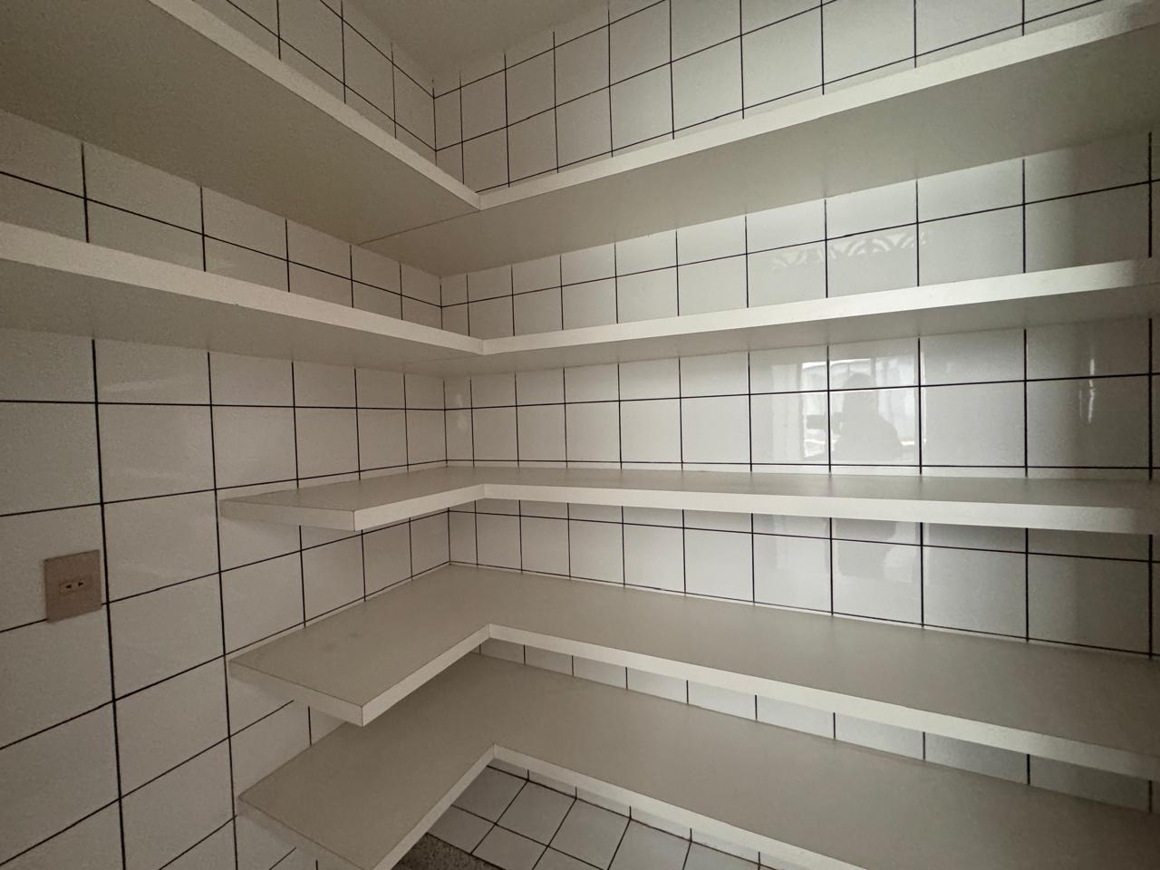 Apartamento de 04 Suítes na Praia da Costa