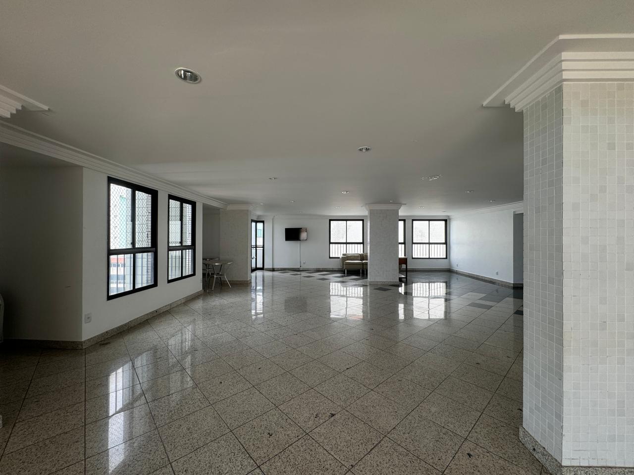 Apartamento de 04 Suítes na Praia da Costa