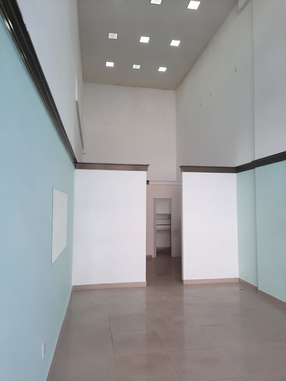 Loja Comercial com 50 m² na Praia de Itaparica