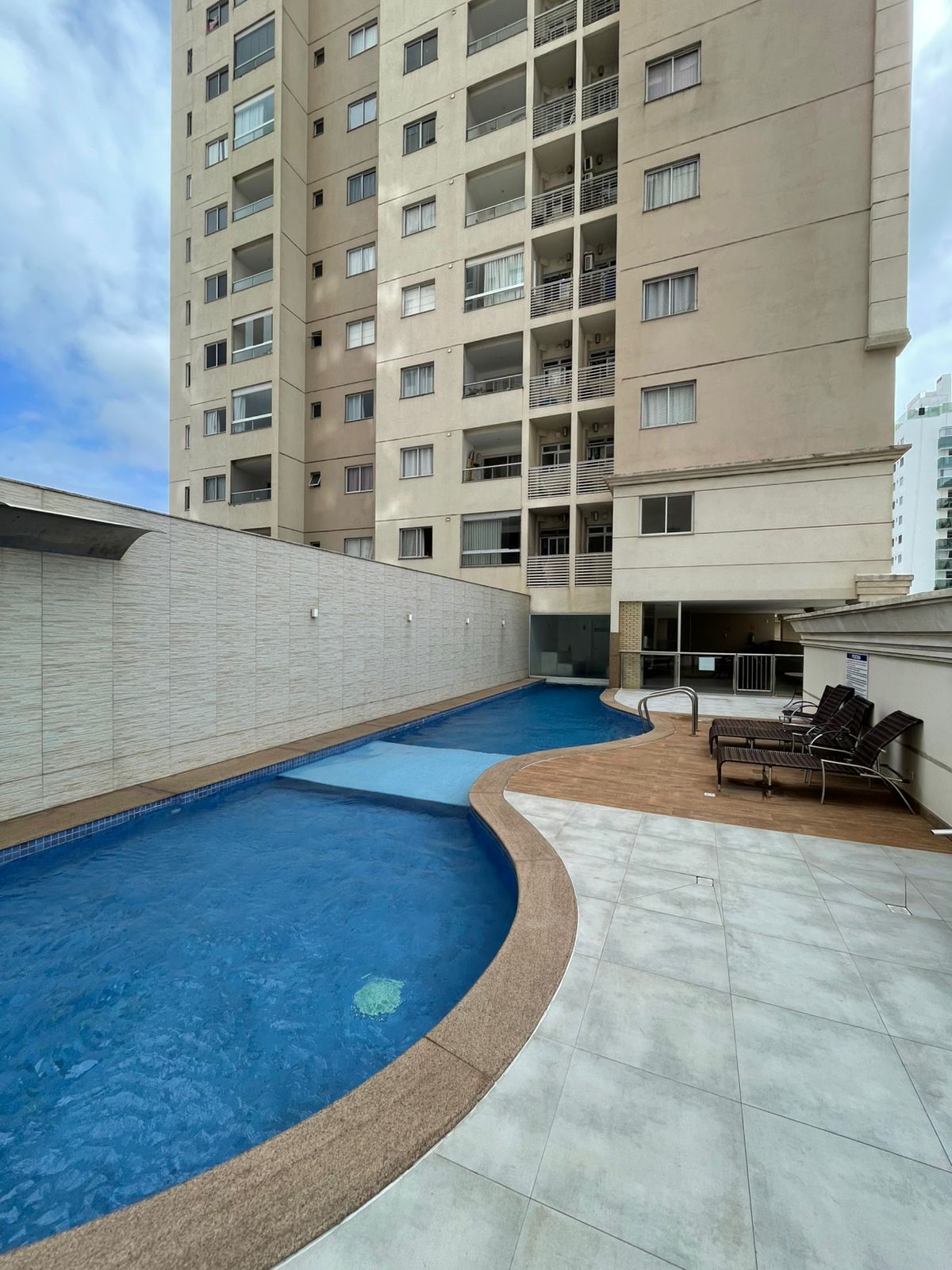 Apto 2qts + suíte – Lazer completo