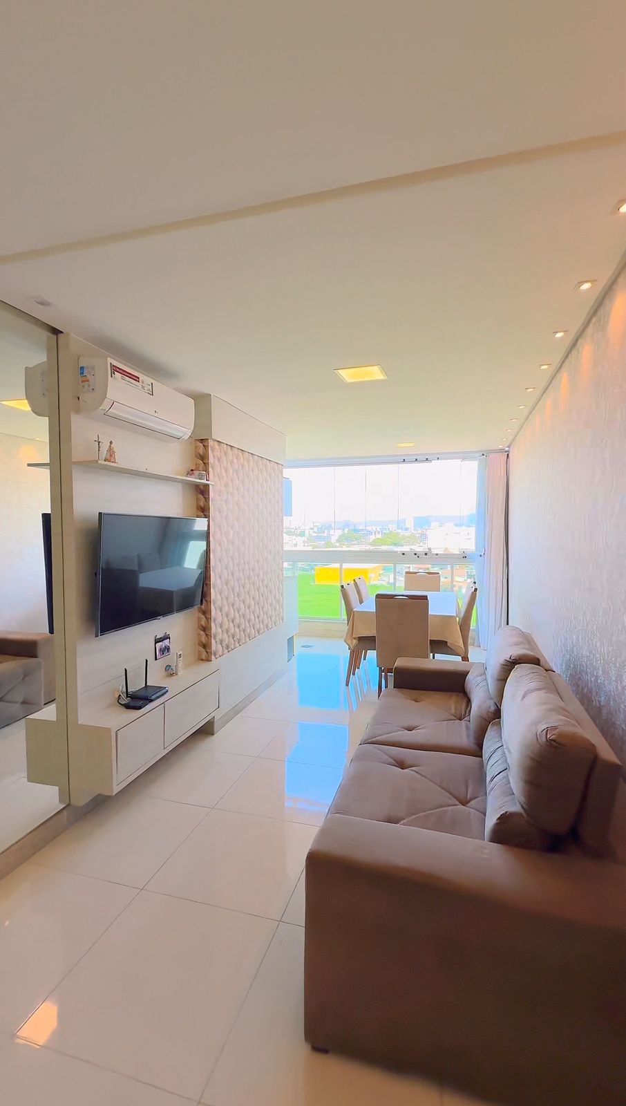 Raridade! 2 Quartos, 3 Vagas e Lazer Completo em Itapuã