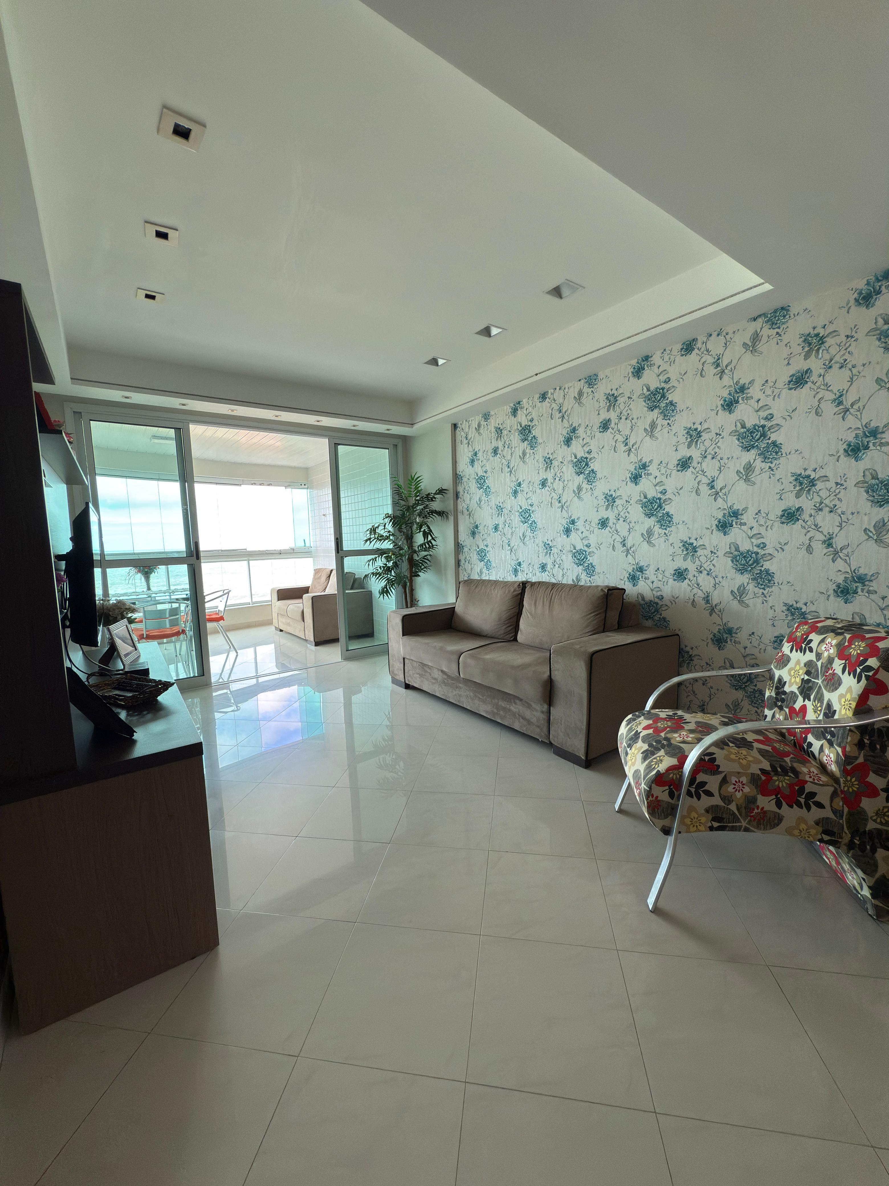 Apartamento 130m² Frente ao Mar – Praia de Itaparica