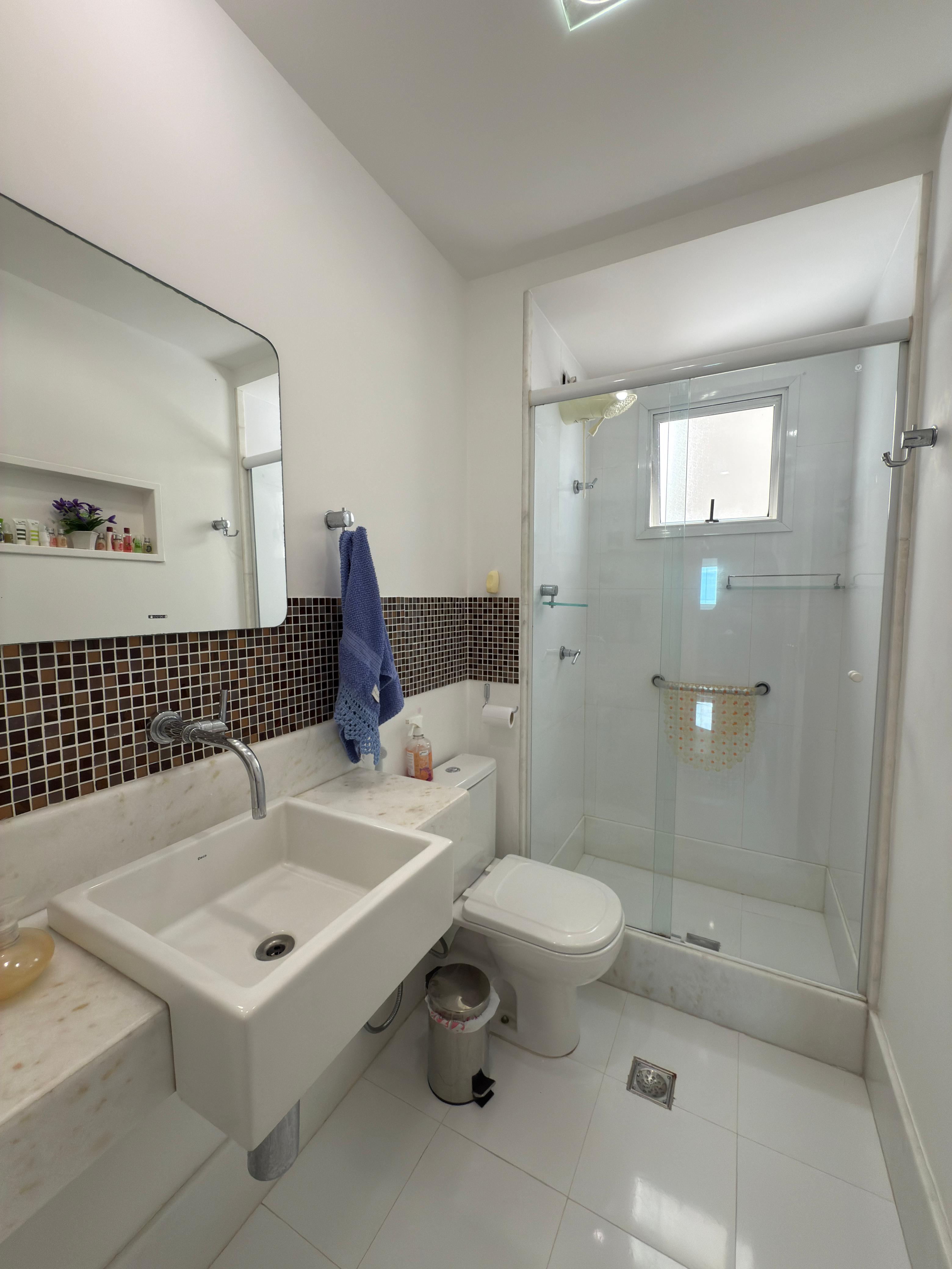 Apartamento 130m² Frente ao Mar – Praia de Itaparica