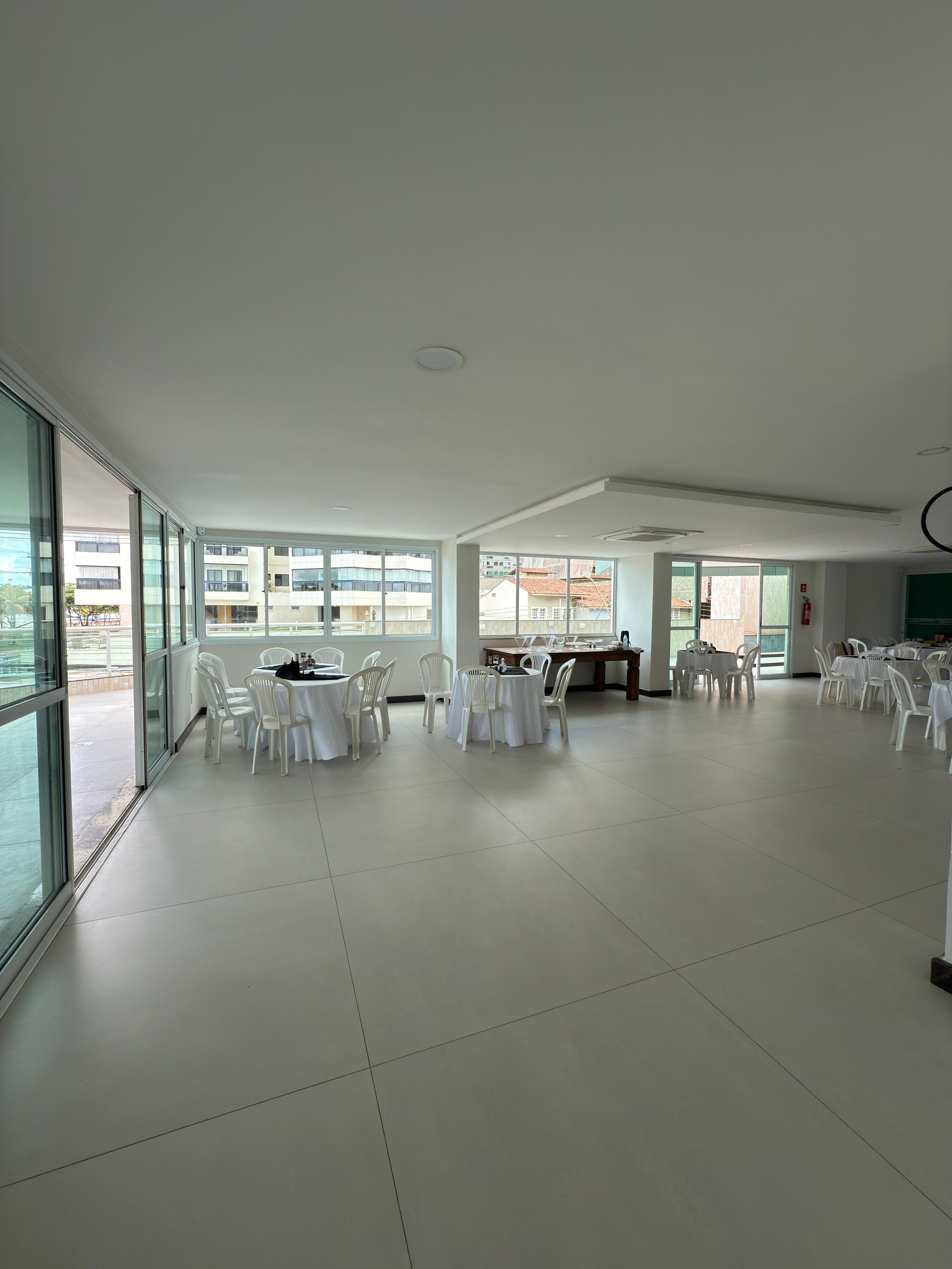 Apartamento 130m² Frente ao Mar – Praia de Itaparica