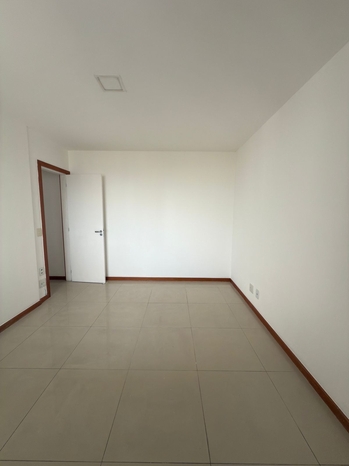 Exclusividade! Apto 2Q c/ Suíte, Vista Mar, Andar Alto – Praia de Itaparica