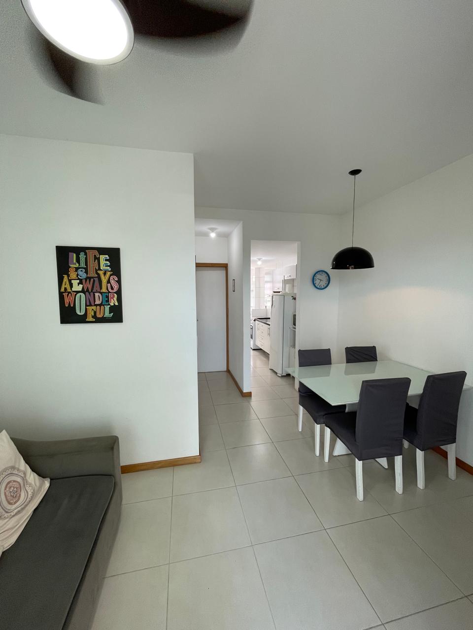 VENDO APTO QUARTO E SALA SOL DA MANHA E VISTA PRO MAR