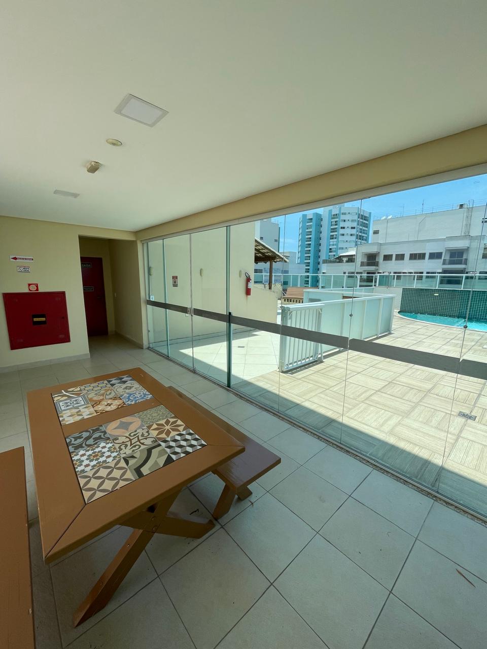 VENDO APTO QUARTO E SALA SOL DA MANHA E VISTA PRO MAR