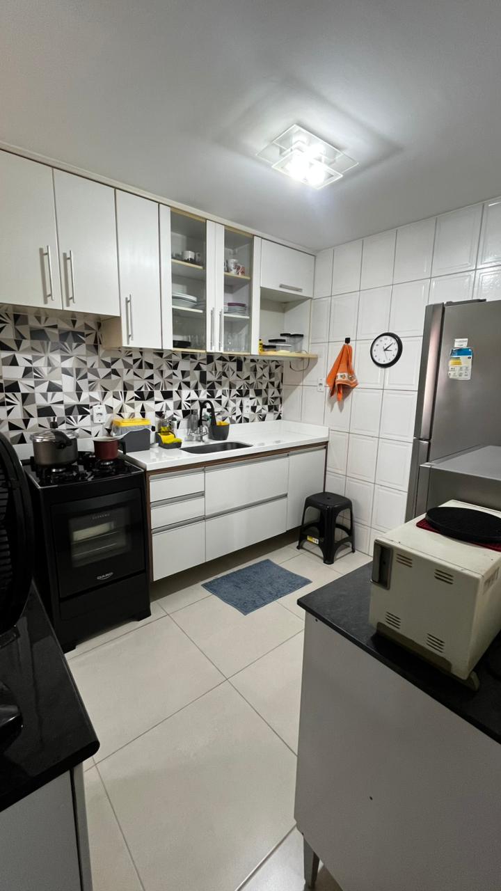 Apartamento 2 Quartos Por 550mil - Itapuã