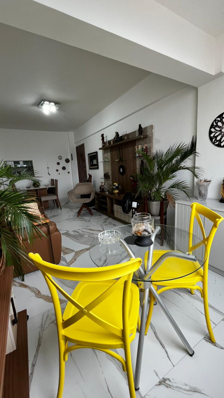 Apartamento 2 Quartos Por 550mil - Itapuã