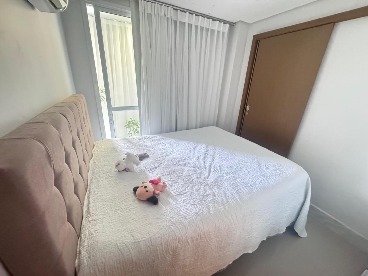 Cobertura Duplex com Móveis Planejados a Duas Quadras do Mar