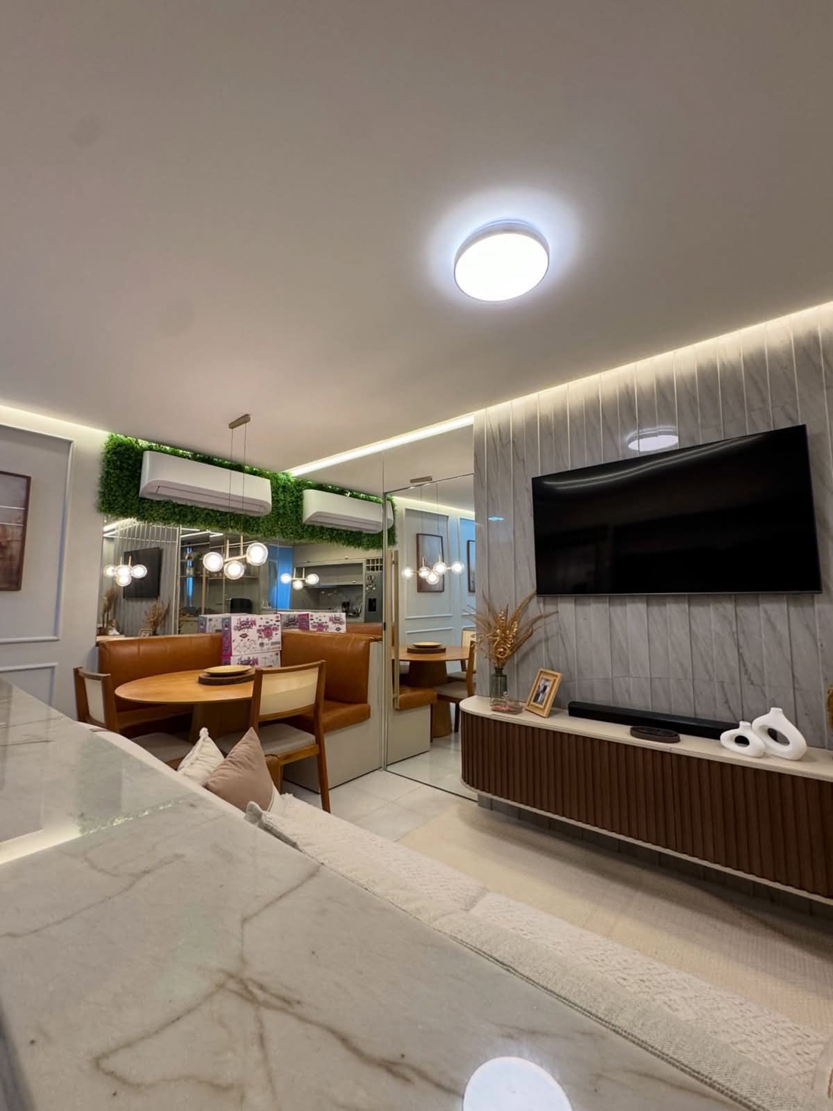 Pronto para Morar: Apartamento Luxuosamente Montado em Itaparica