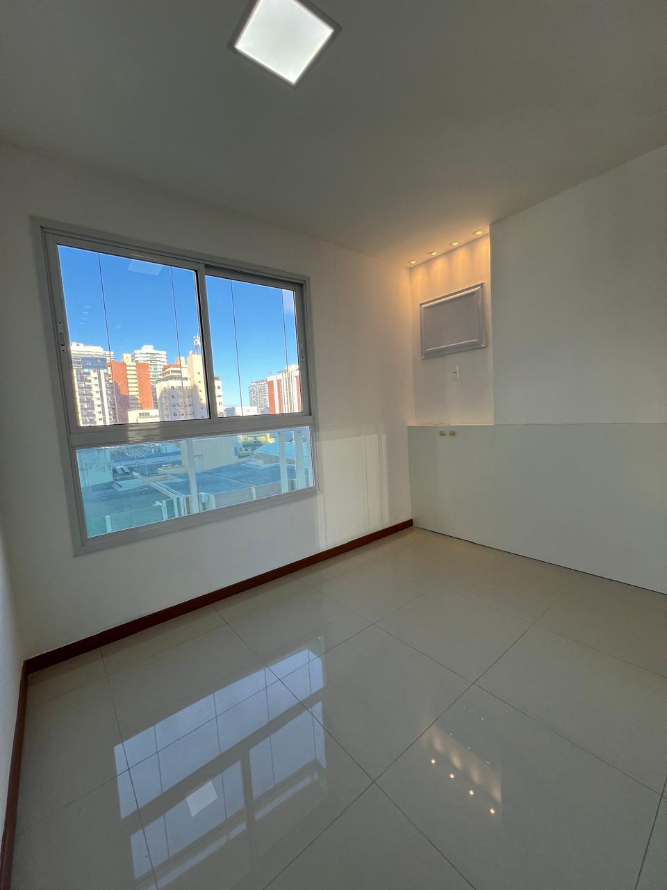 ✨ Conforto, Vista Livre e Lazer de Clube em Itapuã