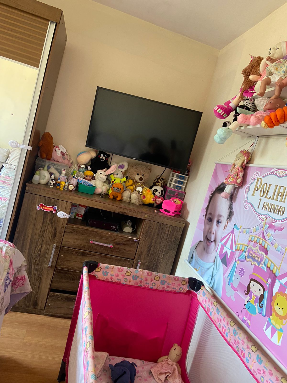 apartamento 1 Quarto, sala, cozinha, banheiro e área de serviço  no coração de Niterói 