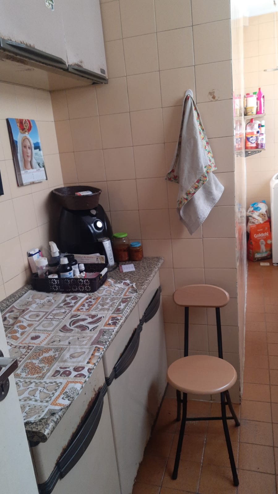 apartamento 1 Quarto, sala, cozinha, banheiro e área de serviço  no coração de Niterói 