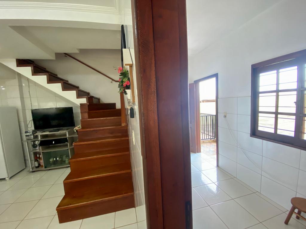 CA1218 - Vende sobrado  na Zona Sul, financiável, suíte, quiosque.
