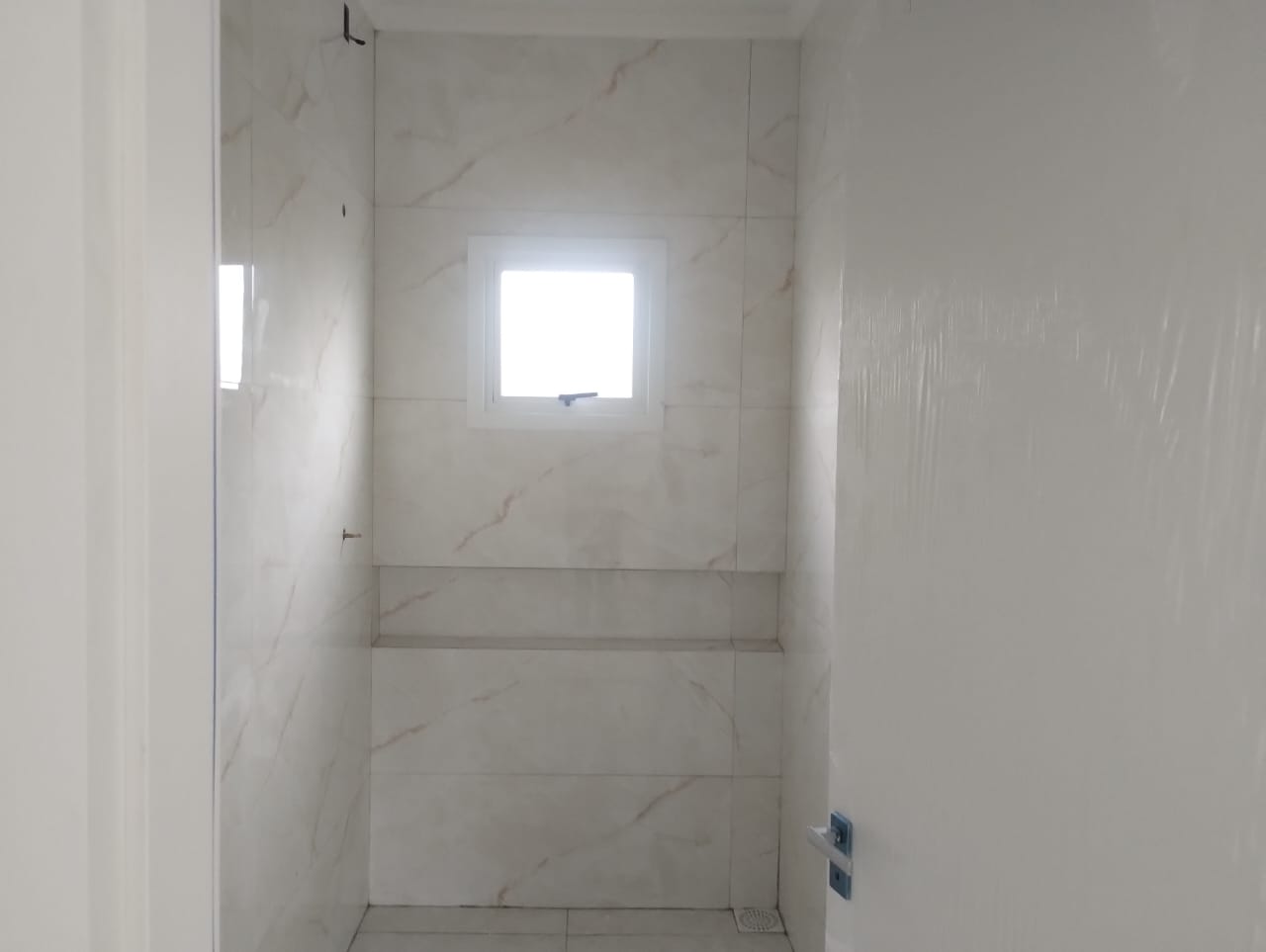 https://arquivos.colibex.com.br/arquivos/2169/imoveis/236204388/1778251774816_2_jpeg.jpeg