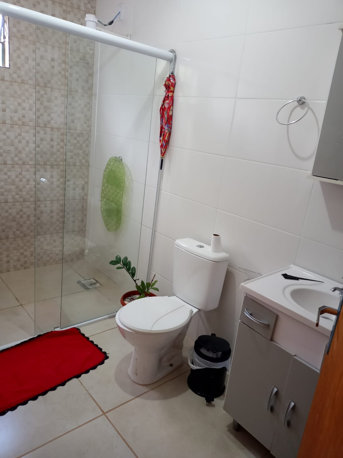 CA 1151 - Casa de 150m2, com Suíte, dois banheiros, três vagas de garagem no bairro Dido.  Contrato de compra e venda! Terreno 10x16(160m2).