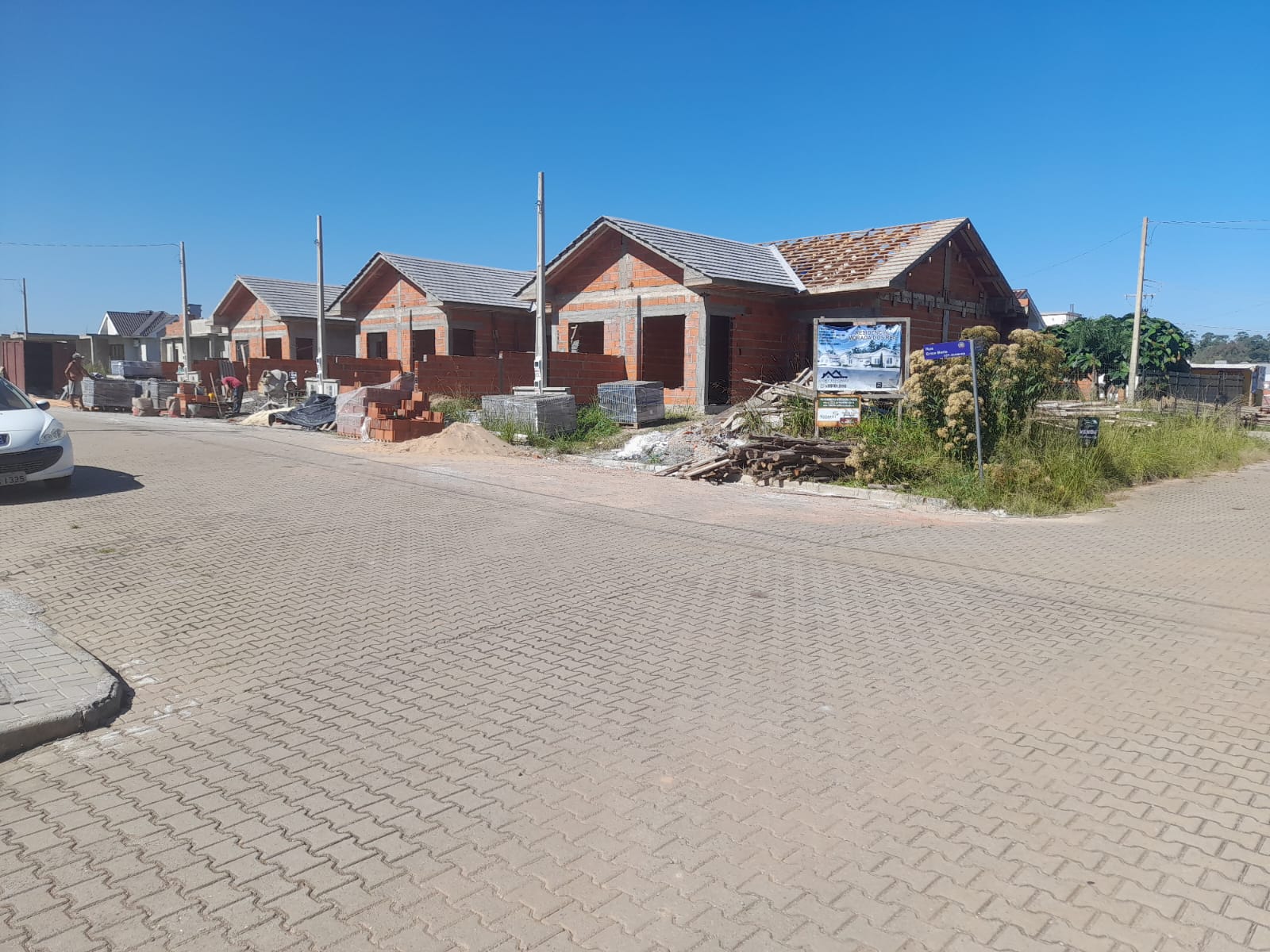 Casa Geminada - Venda