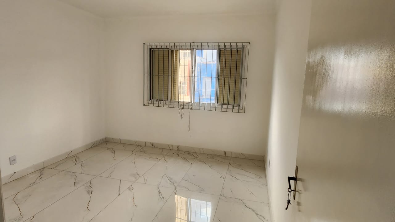 APARTAMENTO SOBRELOJA