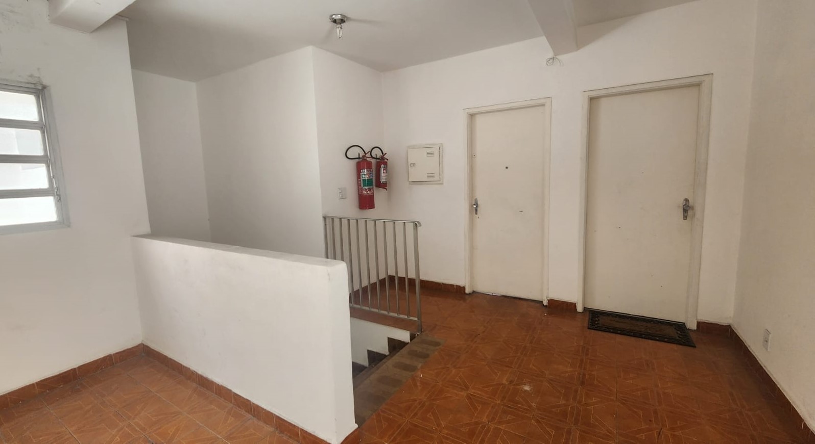 SALA COMERCIAL