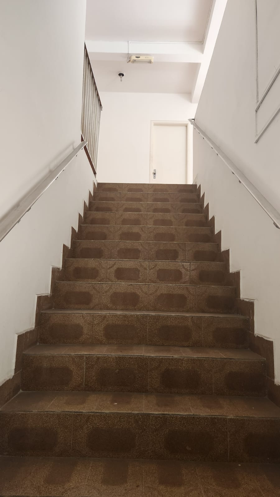 SALA COMERCIAL