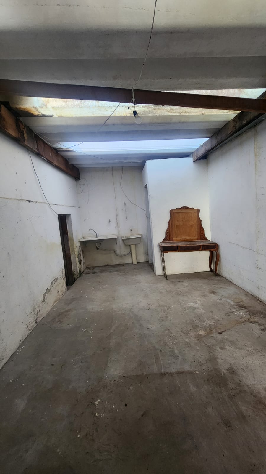 Ponto Comercial (DEPÓSITO) na Vila Curuçá