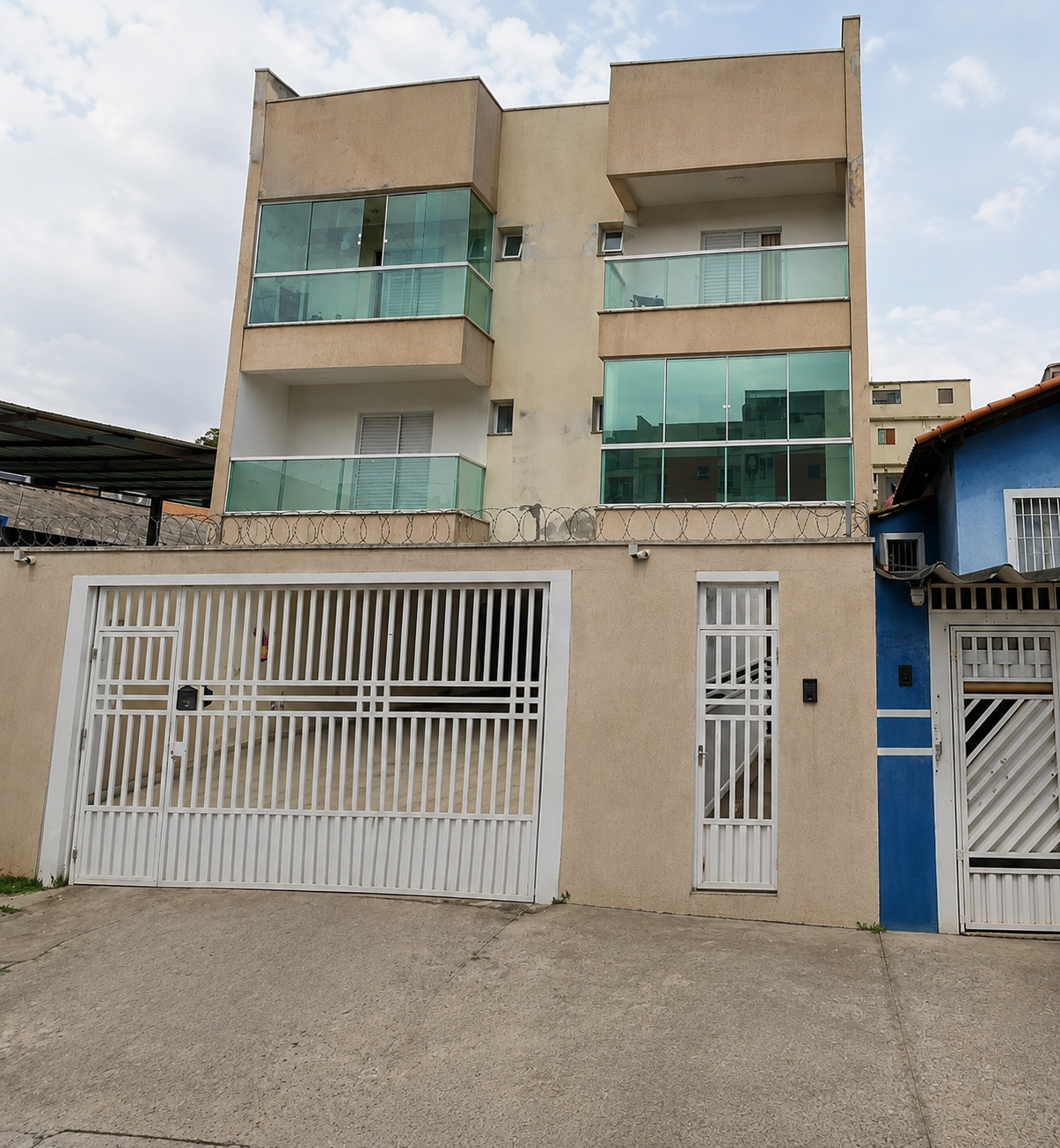 Apartamento com área privativa - Venda