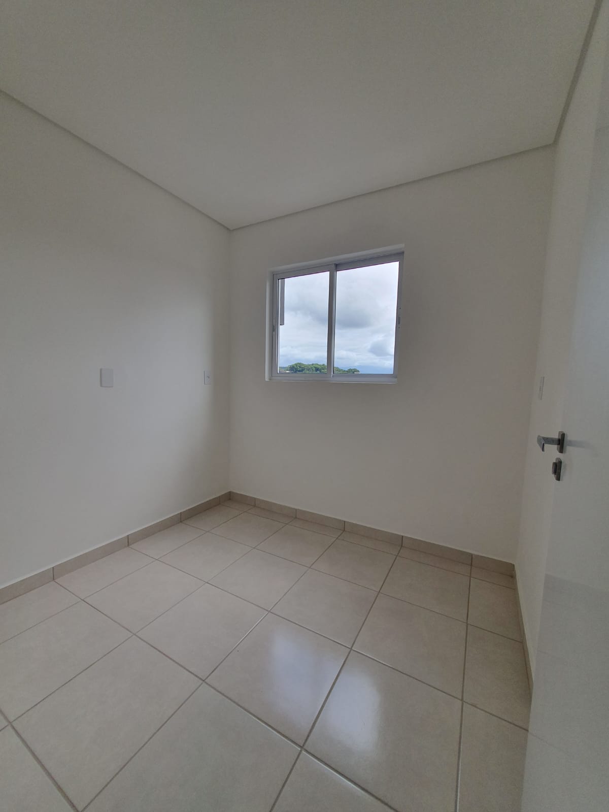 APARTAMENTO Á VENDA - BAIRRO COSTA E SILVA