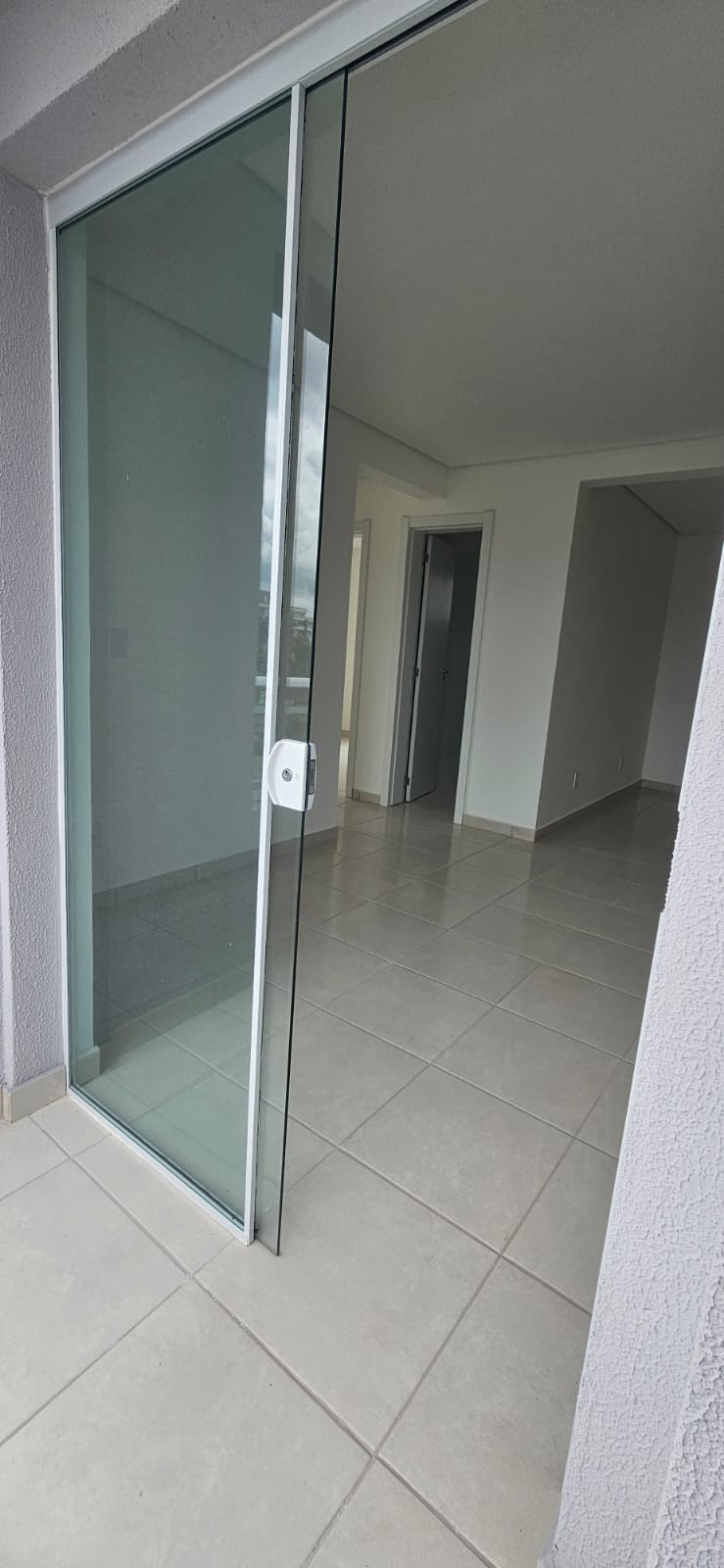 APARTAMENTO PARA LOCAÇÃO - BAIRRO COSTA E SILVA 
