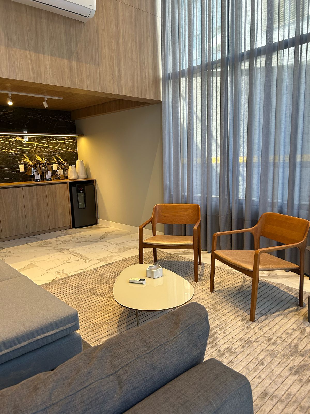 APARTAMENTO 126m² A VENDA - BAIRRO ATIRADORES