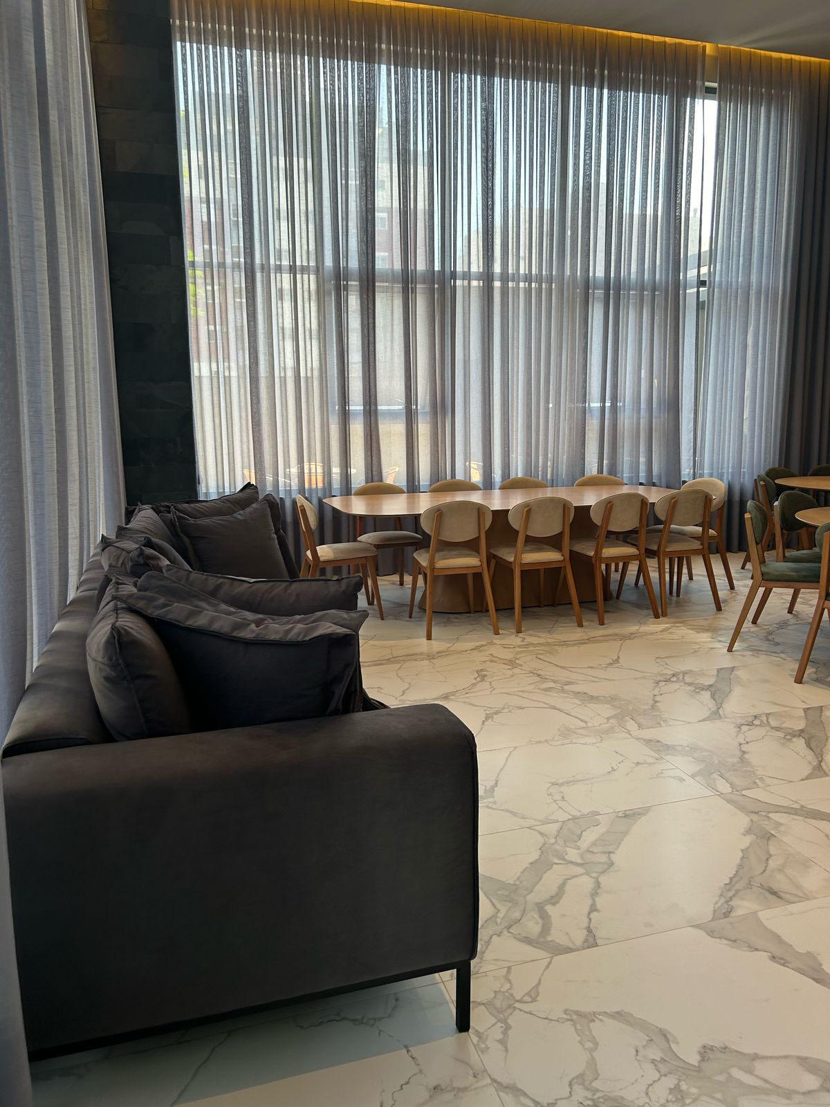 APARTAMENTO 126m² A VENDA - BAIRRO ATIRADORES