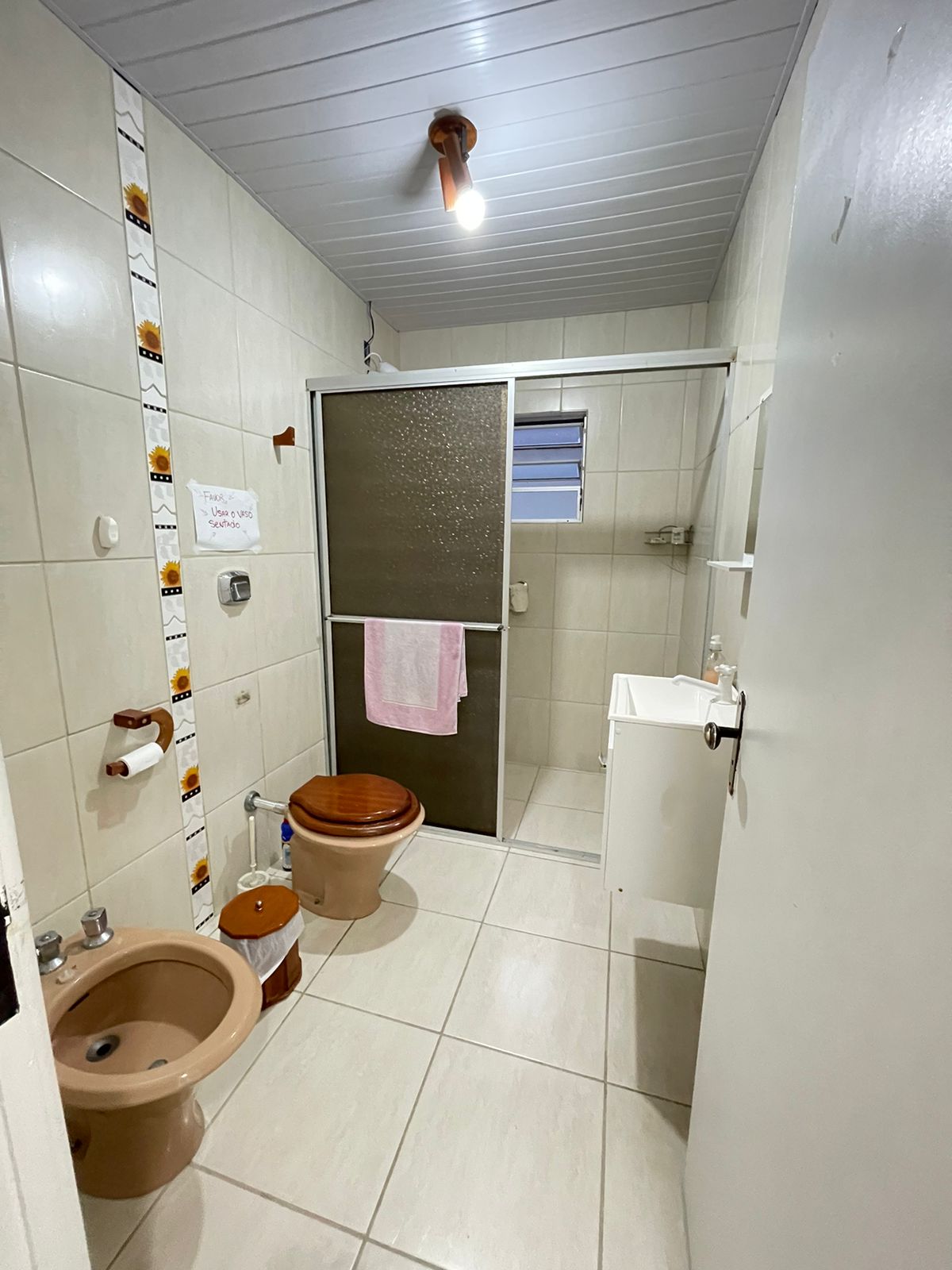 CASA PARA LOCAÇÃO - COSTA E SILVA
