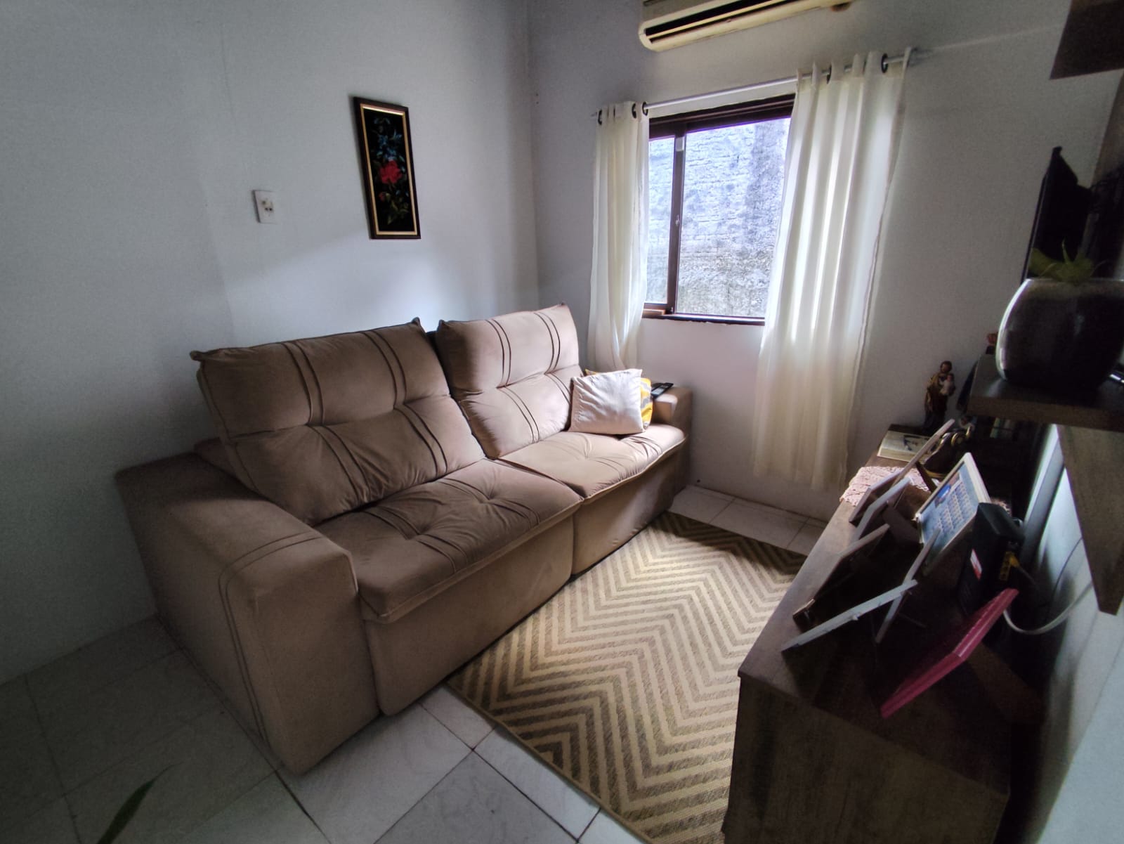 CASA A VENDA - BAIRRO COSTA E SILVA