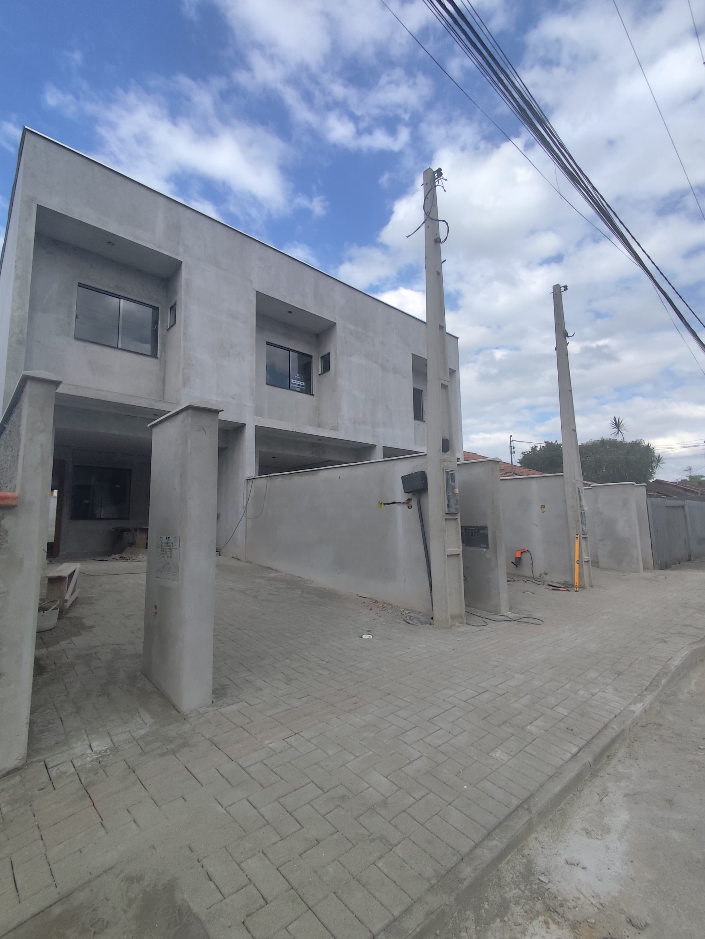 Sobrado Geminado - Venda, Costa e Silva, Joinville, SC